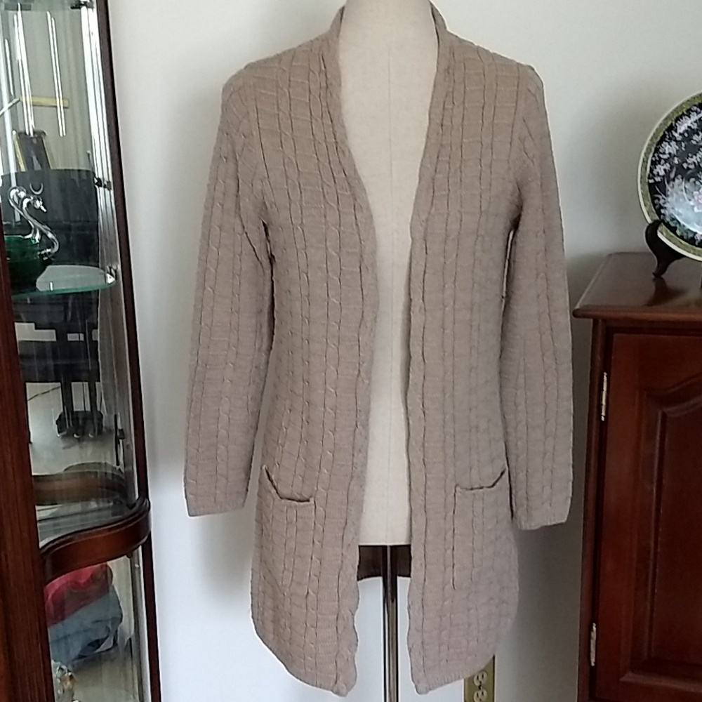 Leo & Nicole Cardigan - Picture 1 of 7